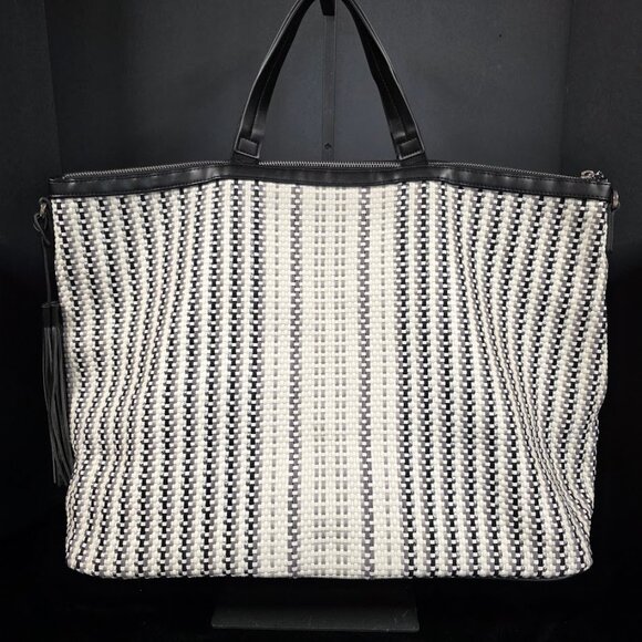 Ted Baker Woven Tote Bag with Pouch - Picture 4 of 16